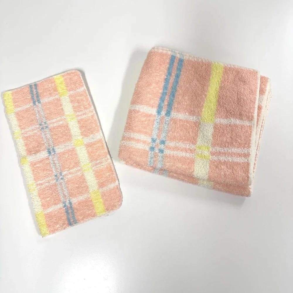 Vintage Haynes plaid towel set